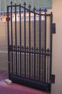 swing gates - 11 - dc metalworks 