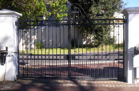 swing gates - 9 - dc metalworks 